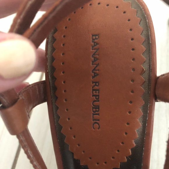 heeled leather sandals - Picture 3 of 6